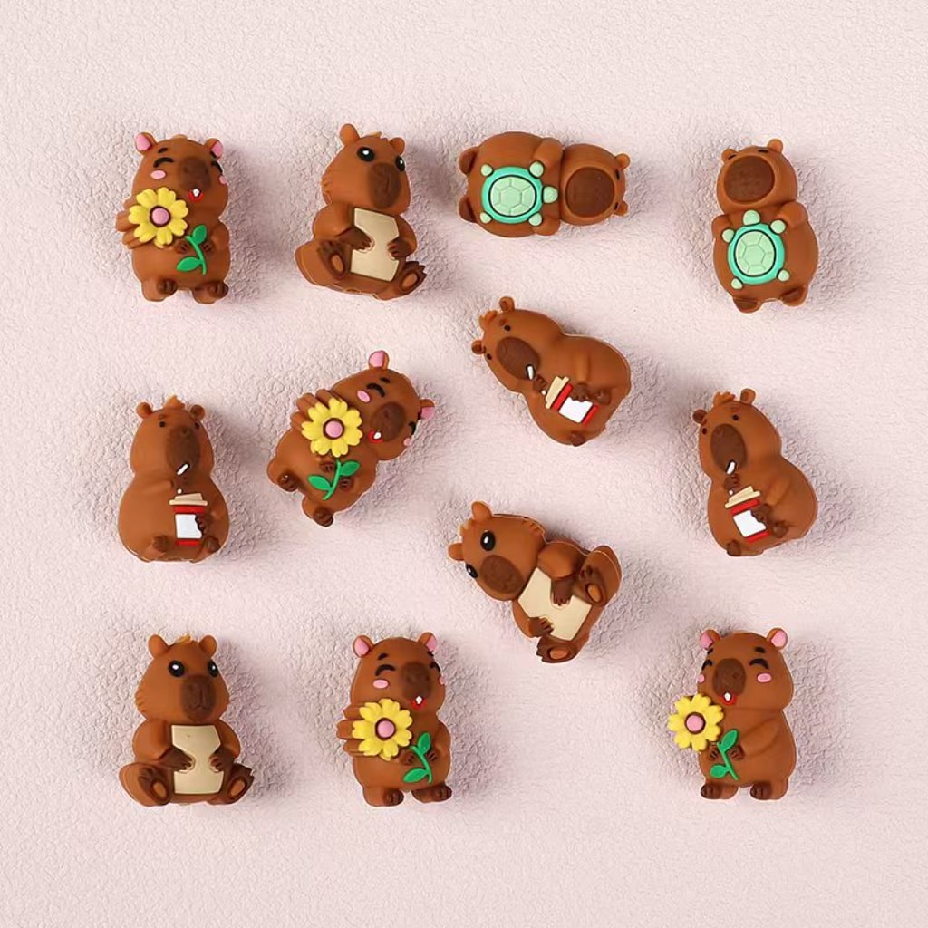 3D Little Cute Capybara Animal Silicone Focal Beads