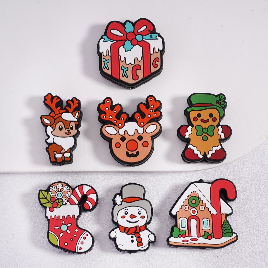 Christmas Theme Elk Snowman House Stocks Gift Box Gingerbread Silicone Focal Beads