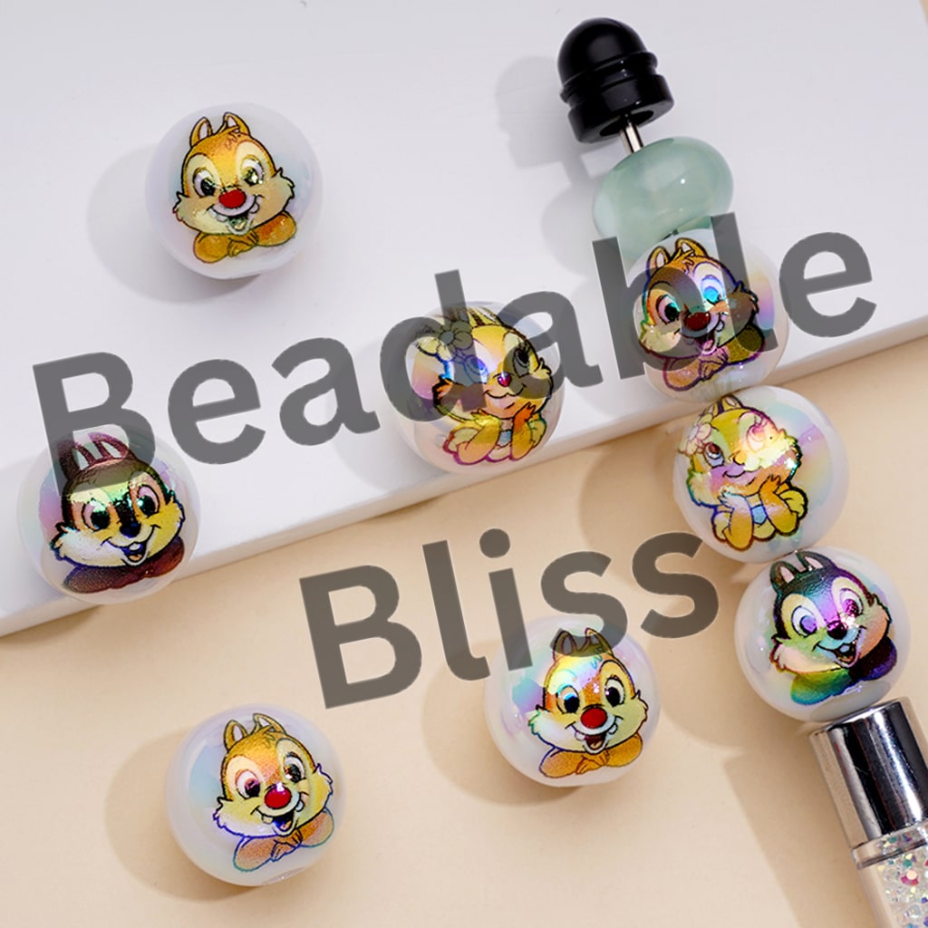 White UV Coating Acrylic Beads with Little Cartoon Cute Squirrels, Random Mix, 16MM