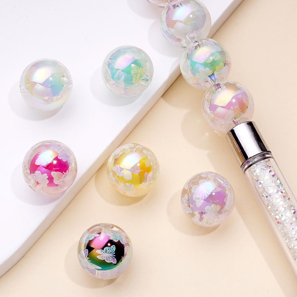 Double Layer Clear Acrylic Beads with White Butterfly Pattern, Random Mix, 16MM