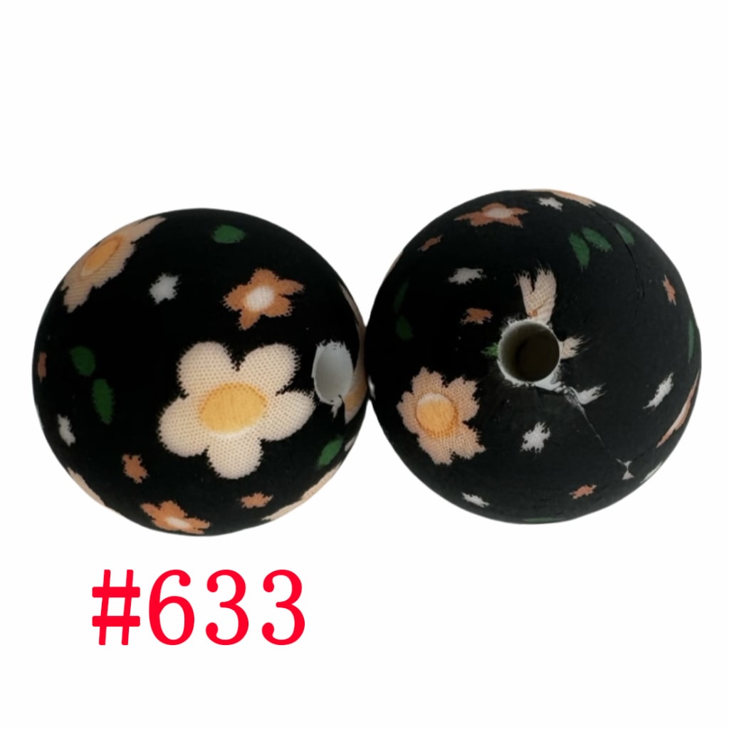 Daisy with Black Background Printed Silicone Beads, 15mm, Number 633