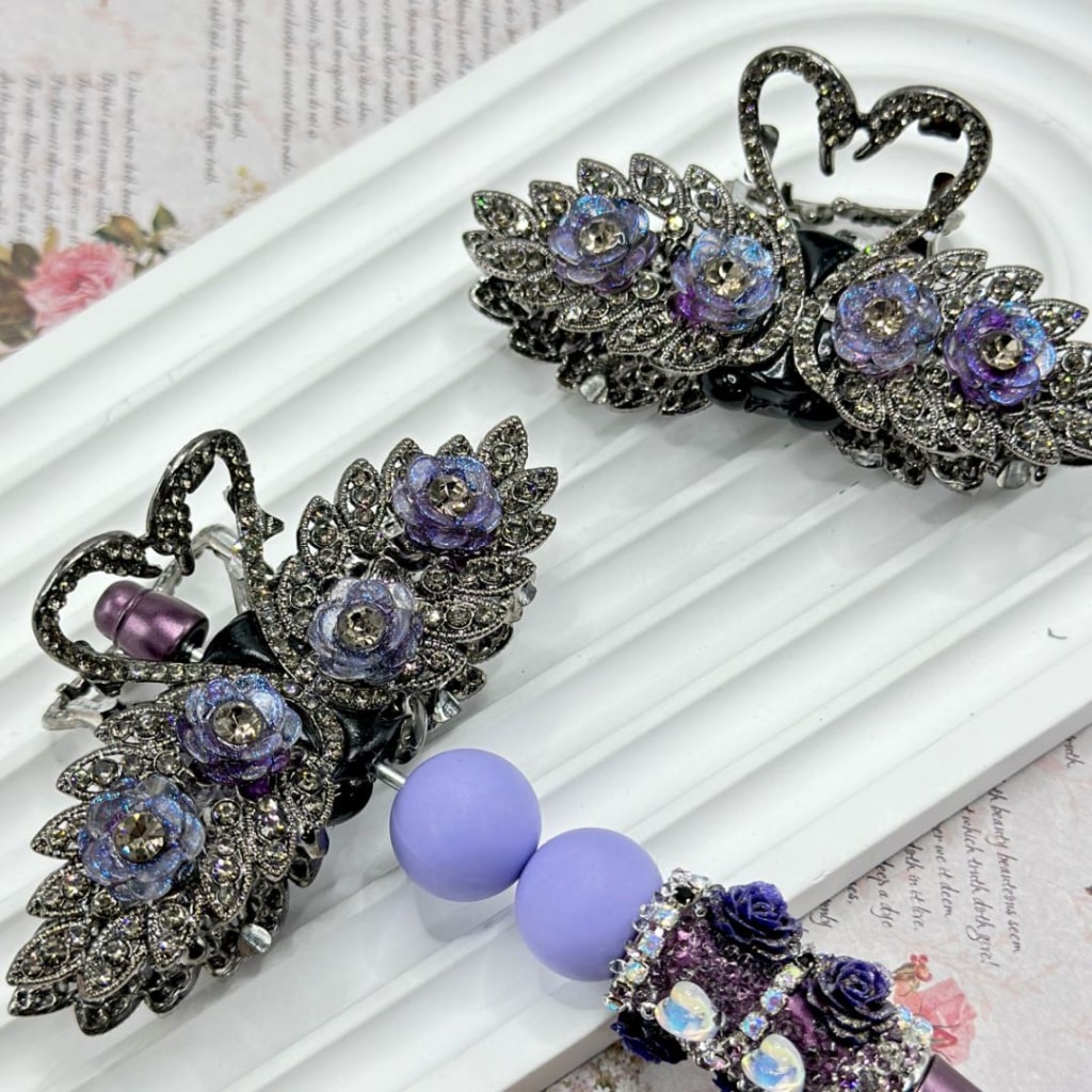 Exquisite Gun Black Color Alloy Swan with Shiny Cute Flowers Mini Rhinestones Black Pearls Clay Beads, Around 78*37MM