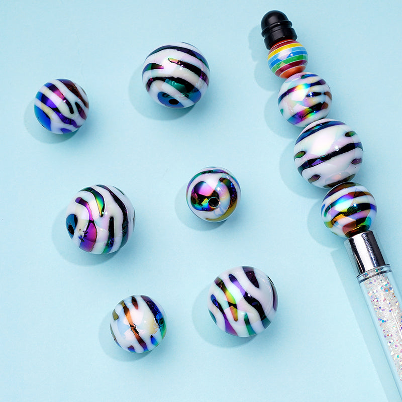ブラックジャガーゼブラストライププリント ホワイトアクリルビーズ 20mm、16mm