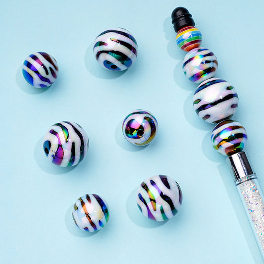 ブラックジャガーゼブラストライププリント ホワイトアクリルビーズ 20mm、16mm