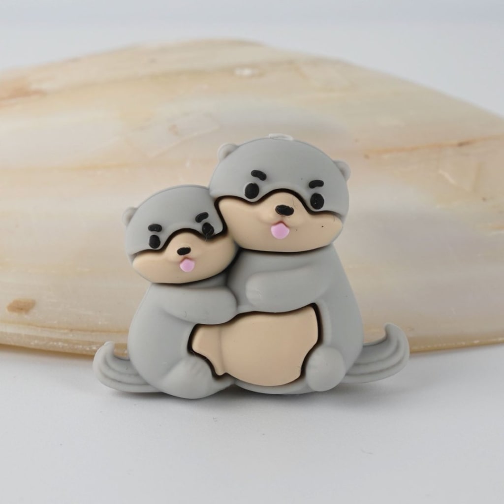 3D Cute Otter Bank Beaver Mom and Baby Silicone Focal Beads
