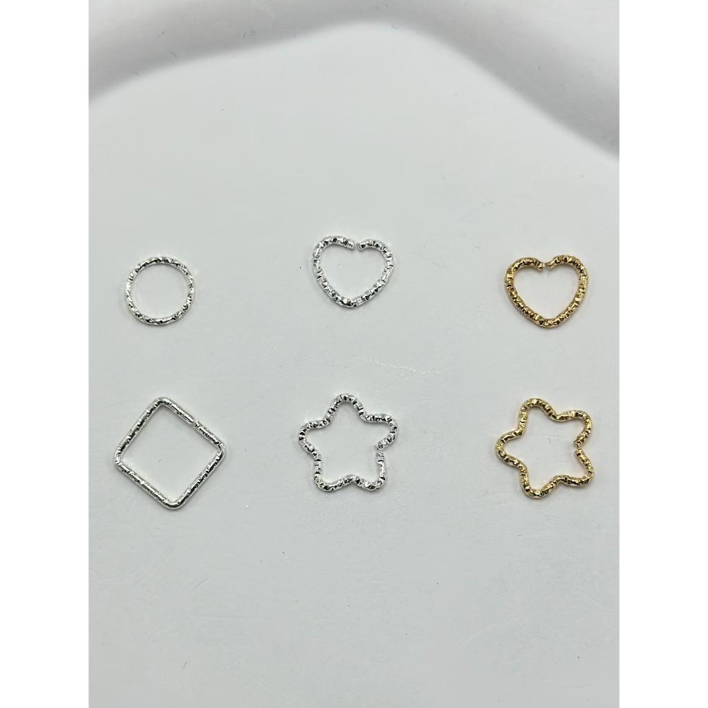 Various Shapes Jump Ring Alloy Pendant
