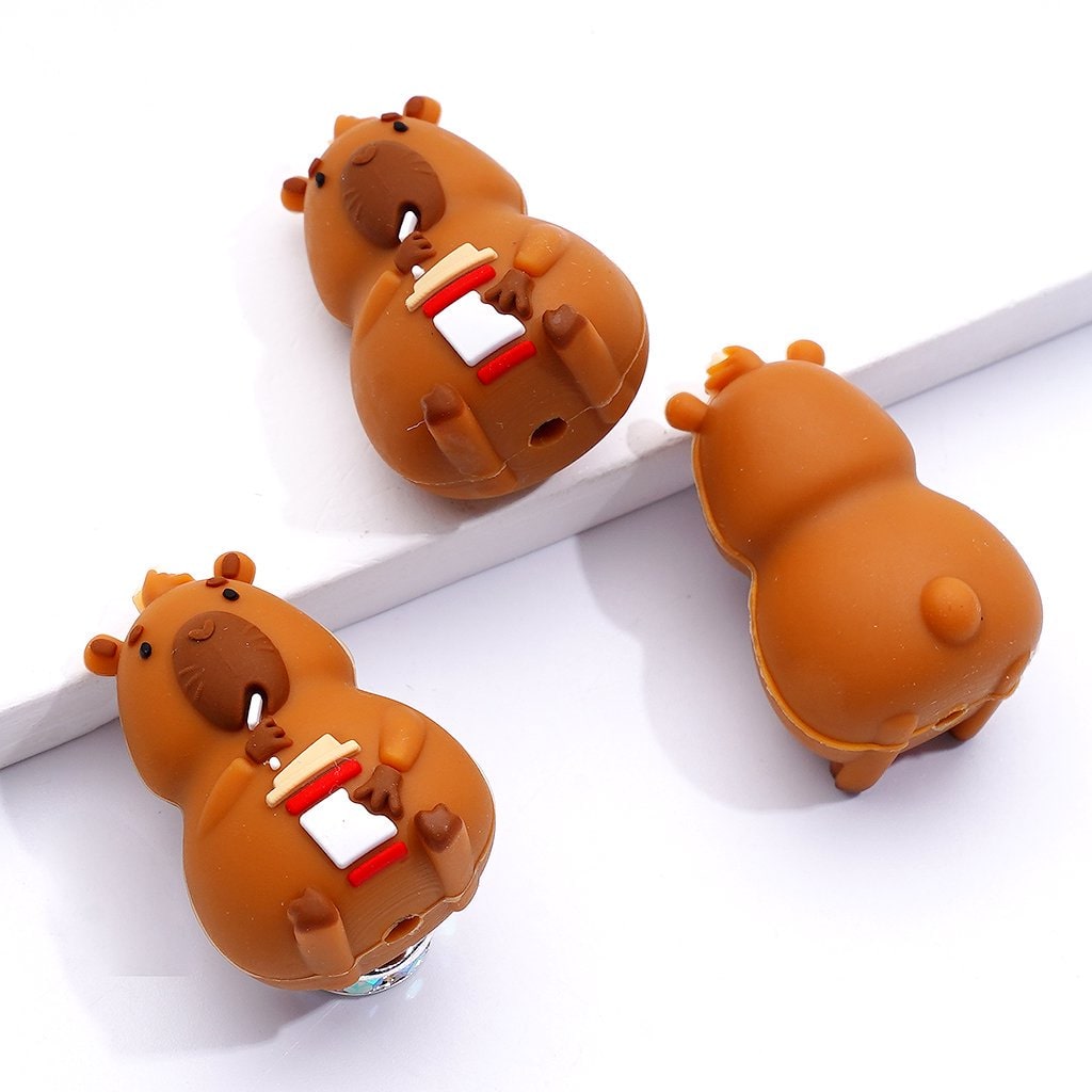 3D Little Cute Capybara Animal Silicone Focal Beads