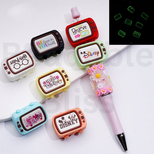 3D Luminous Cute Vivid Television Silicone Focal Beads, Random Mix