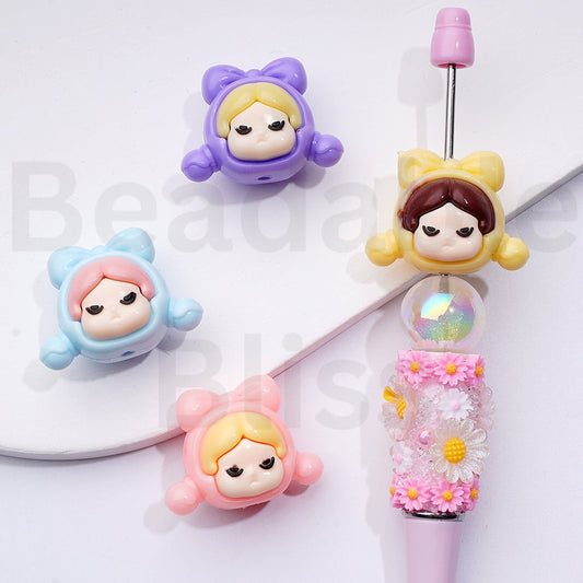 かわいい帽子をかぶった女の子の蝶結びPVCソフトラバービーズ、約23×30MM、ランダムミックス