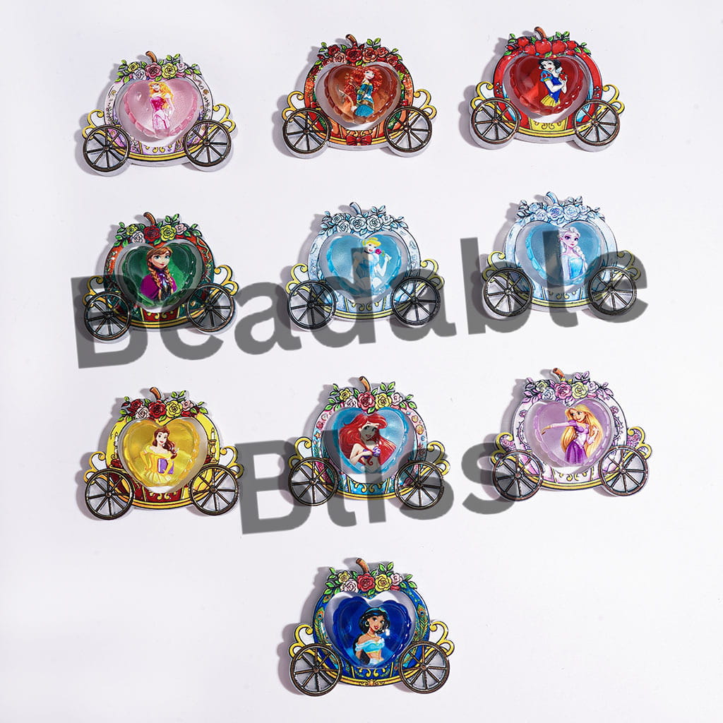Classic Princess Character Collection Set Acrylic Beads, Hollowed Pumpkin Carriage and Heart Shaped Pieces, Random Mix