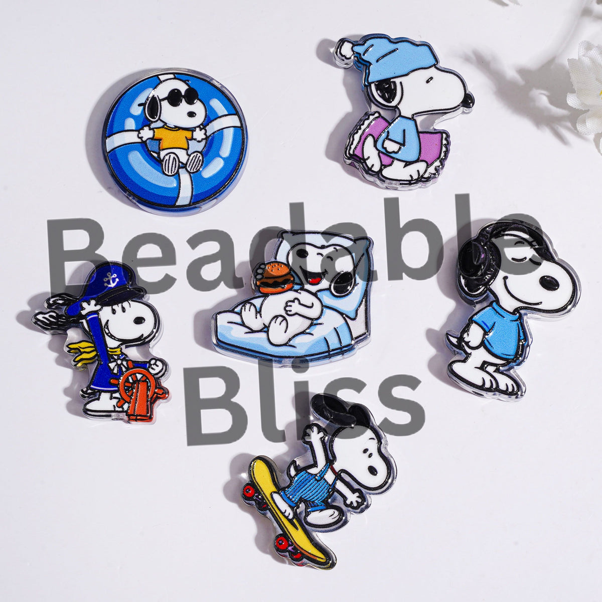 Acrylic Beads with Beagle Dog Character in Blue Series, Semi-Clear, Random Mix