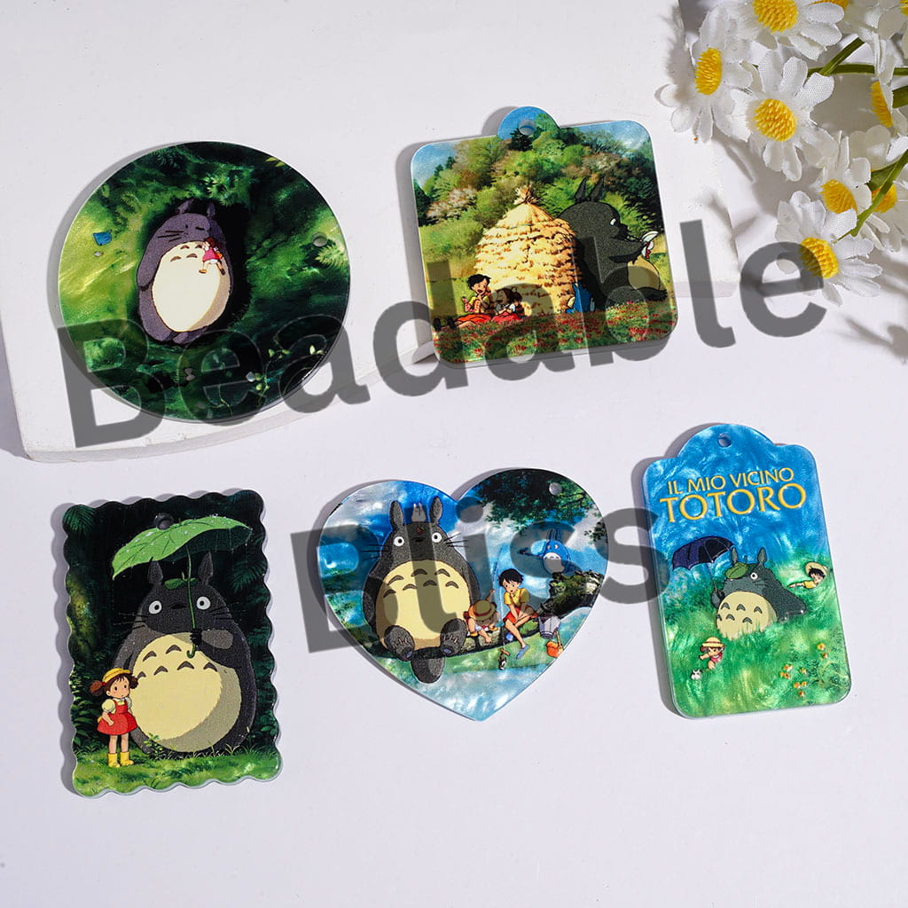 Acrylic Pendants Japanese Anime Chinchilla Animal Character Series, Green Countryside Style, Random Mix