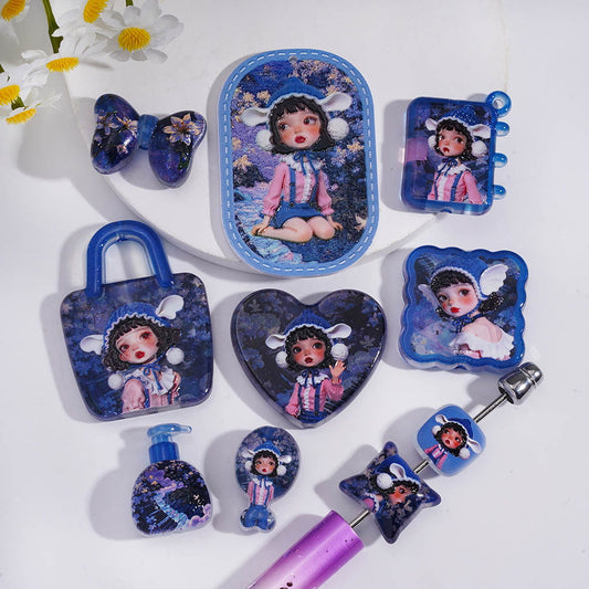 Acrylic Beads Pendants with Cute Freckled Girl Wearing Hat Prints, Blue Purple Series, Random Mix