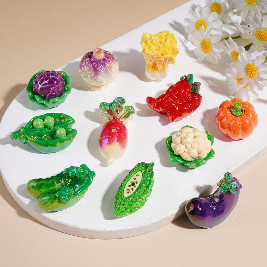 UV-Coated Acrylic Beads Vegetables Series, Random Mix