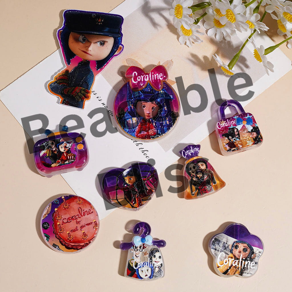Acrylic Beads and Pendants Ghost Mother Character Series, Random Mix