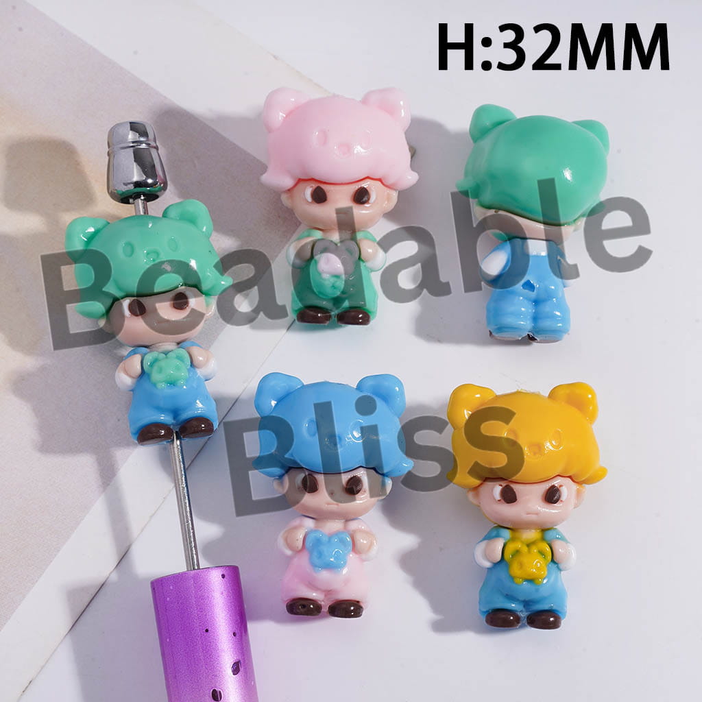 Soft PVC Beads Cute Baby Boy Doll Holding Pet on Chest, Height 32MM, Multi-Color, Random Mix