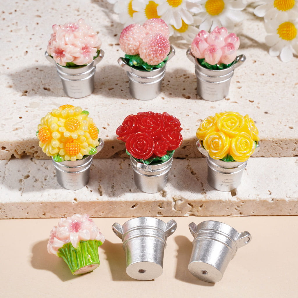 Acrylic Beads Silver Plant Pot and Various Bouquet Flowers, Random Mix
