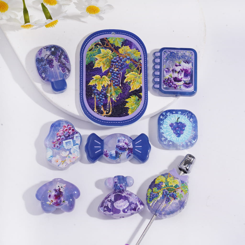 Acrylic Beads Pendant with Grape Vine Purple Series, Random Mix