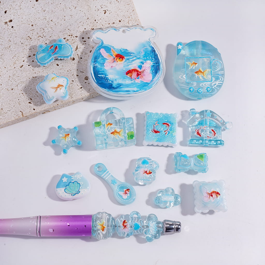 Acrylic Beads Pendants Goldfish Lotus Leaf Blue Series, Random Mix