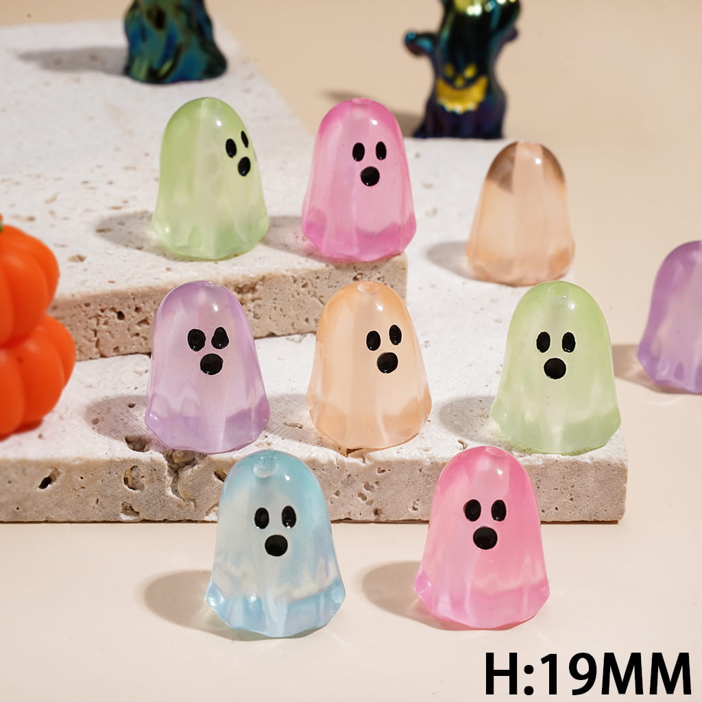 Halloween Mini Ghost Acrylic Beads, Height 19MM, Multi-Color, Random Mix