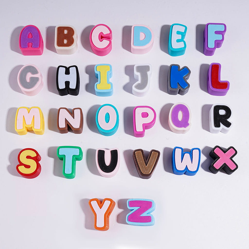 Acrylic Beads Alphabet All Letter in Two-Layer Color, Horizontal Hole, Random Mix (The Hole Diameter is Around 5MM)