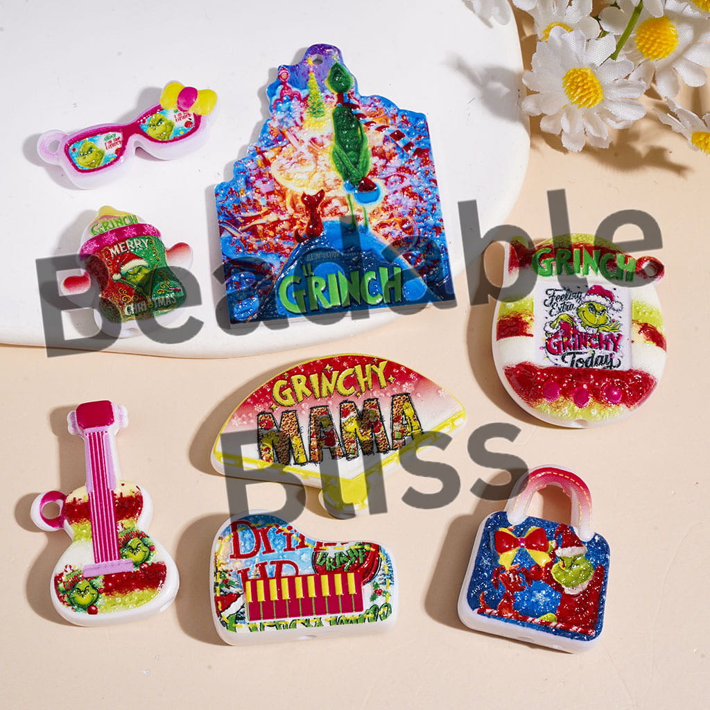 Christmas Green Character Series Acrylic Beads and Pendants, Random Mix