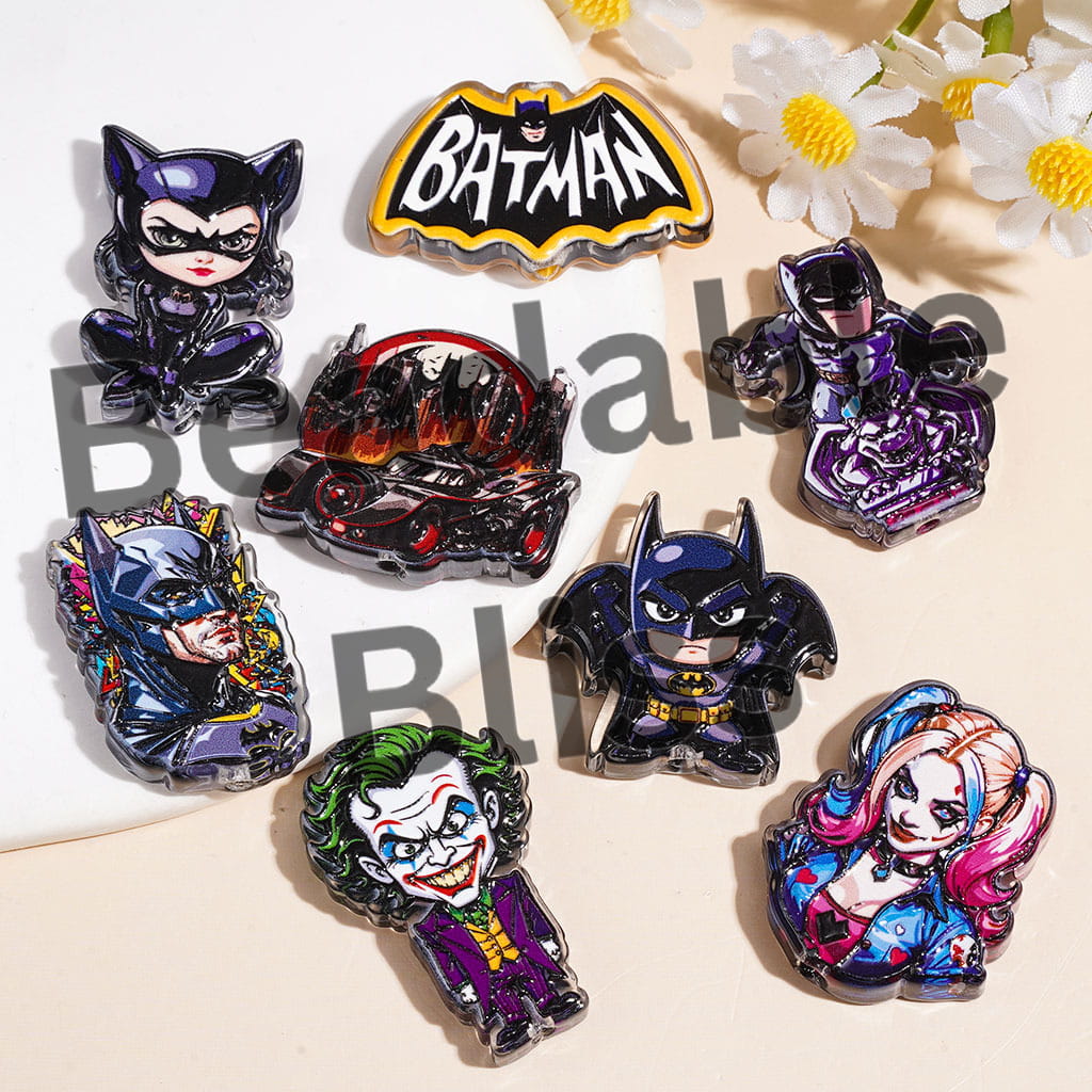 Acrylic Beads Web Spider Hero Girl Clow in Strong Character Series, Semi-Clear, Random Mix
