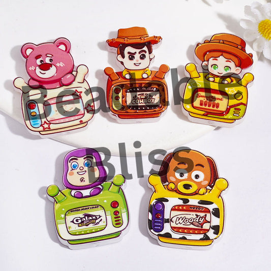 Acrylic Beads Pink Bear Dog Puppet Sitting on Television, Toy Adventure Character Series, Random Mix