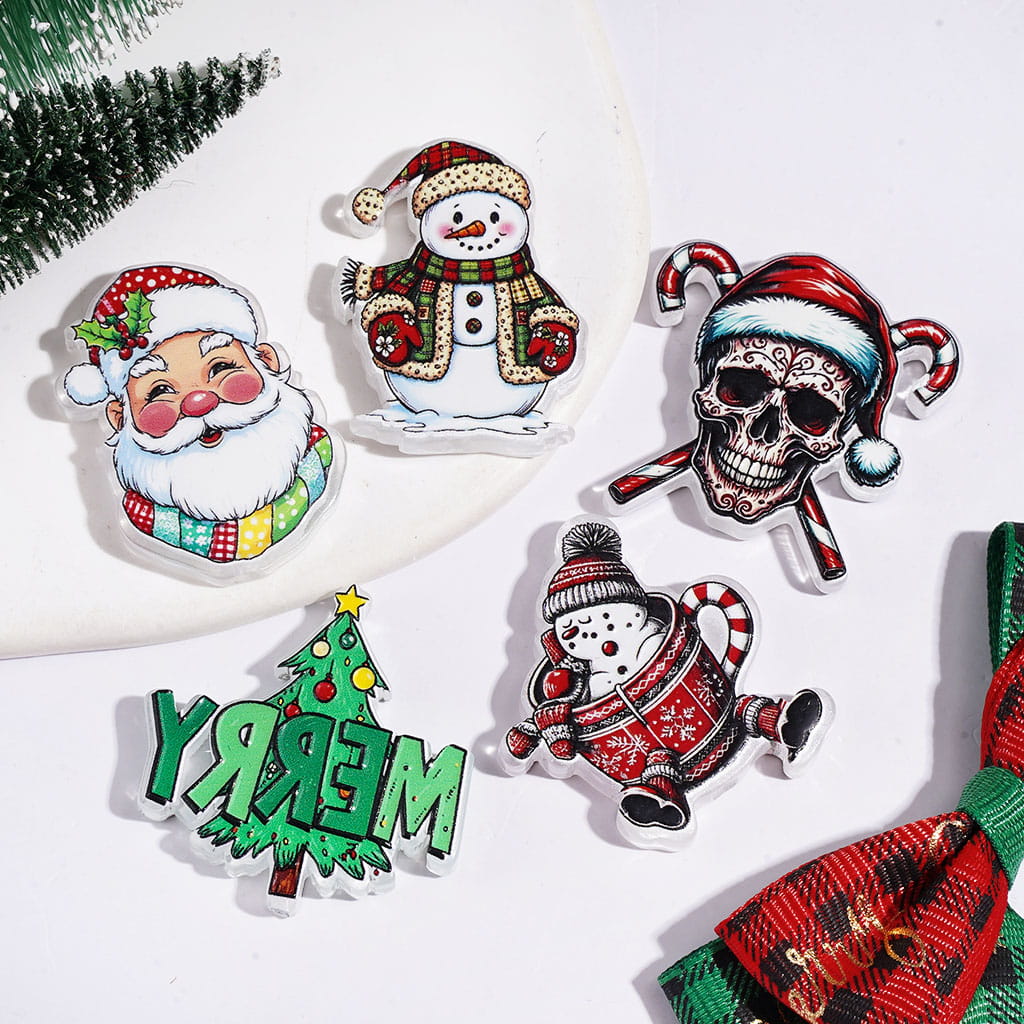 Acrylic Beads Santa Claus Snowman Merry Tree Skull Head with Christmas Hat, Random Mix