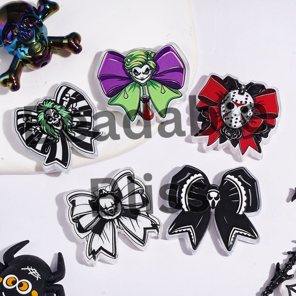 Acrylic Beads Bowtie in Halloween Horror Characters Style, Random Mix
