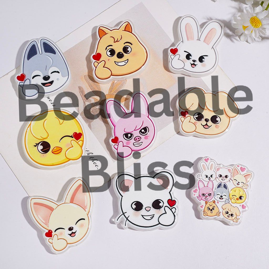 Cute Animal Wolf Rabbit Chick Dog Cat Fox with Heart-Hand Gesture Acrylic Beads, Random Mix