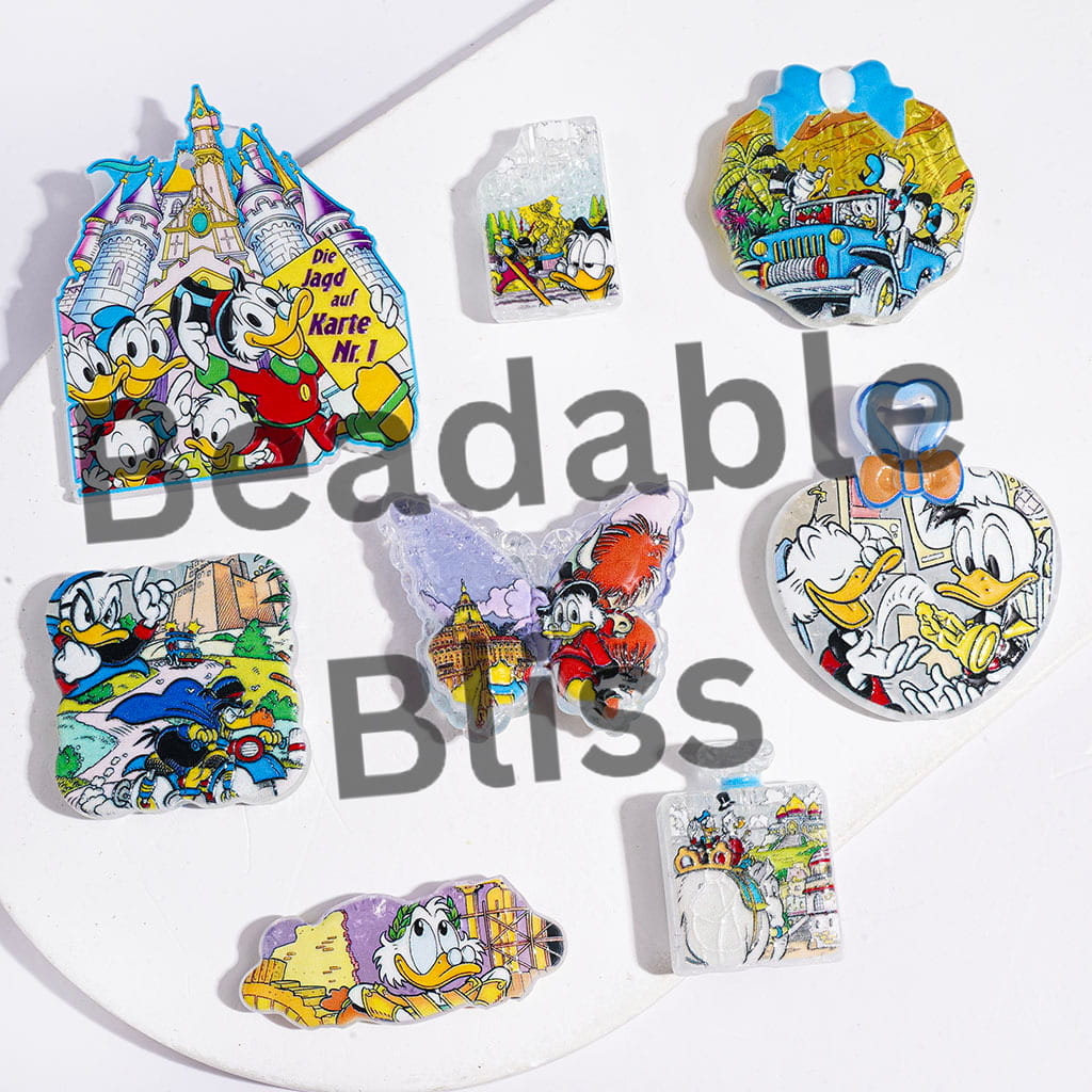 Acrylic Crackle Beads and Pendants Classic Animated Duck Character Series, Random Mix