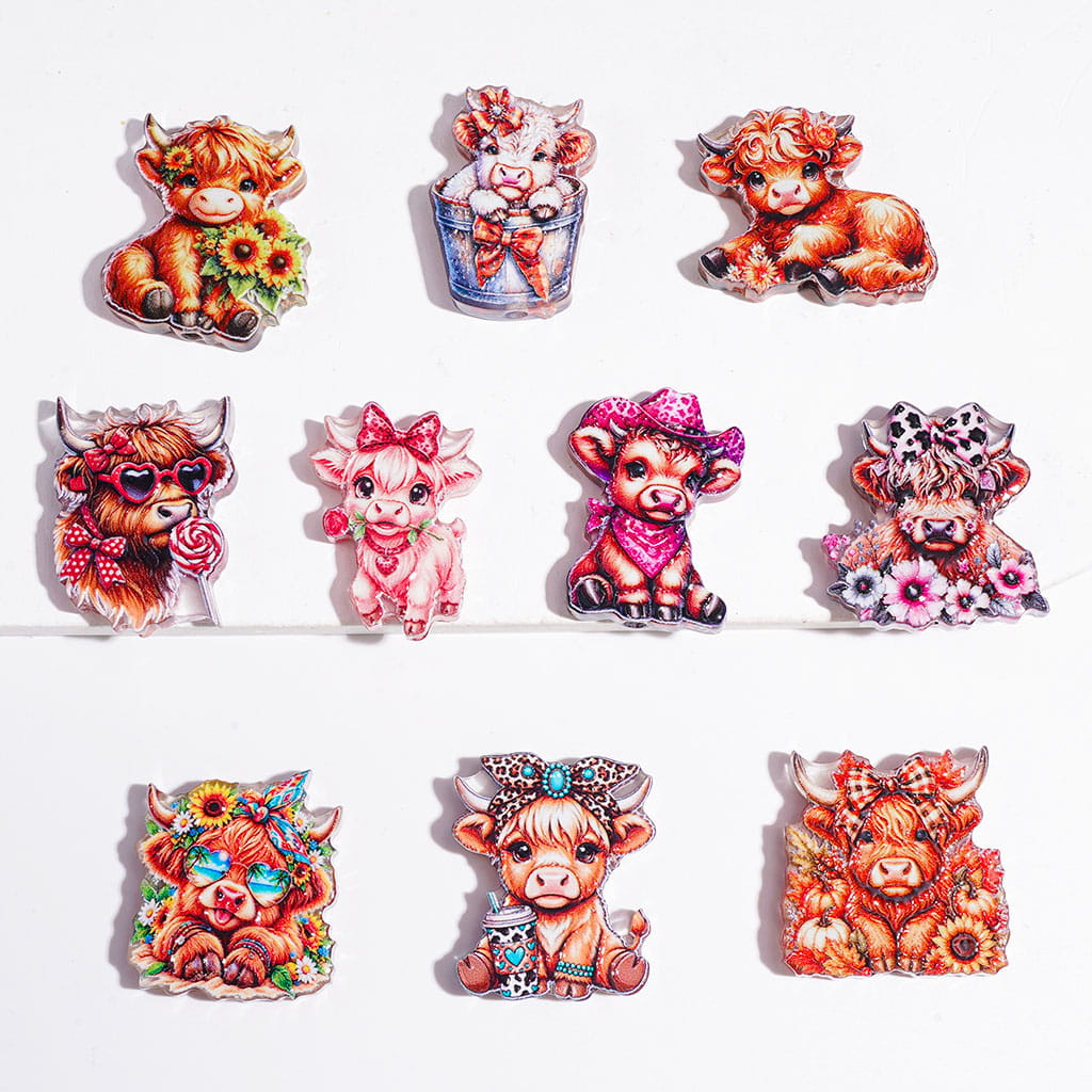 Cute Highland Cattle Series Acrylic Beads, Random Mix