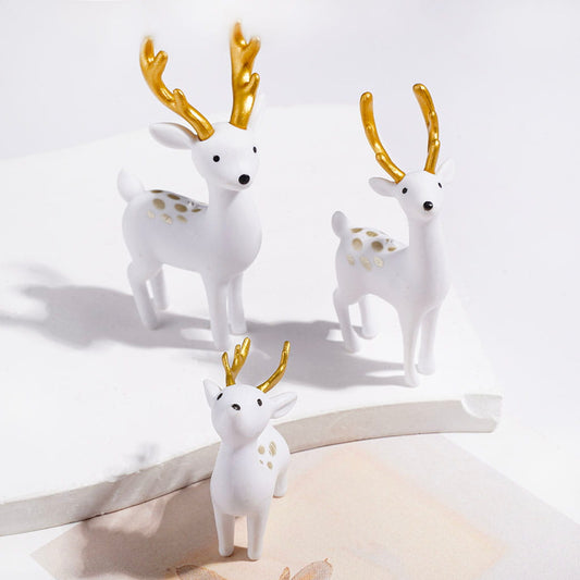 Acrylic Beads White Deer with Gold Horns, Small 40 and Middle60 and Large65 Size, Random Mix