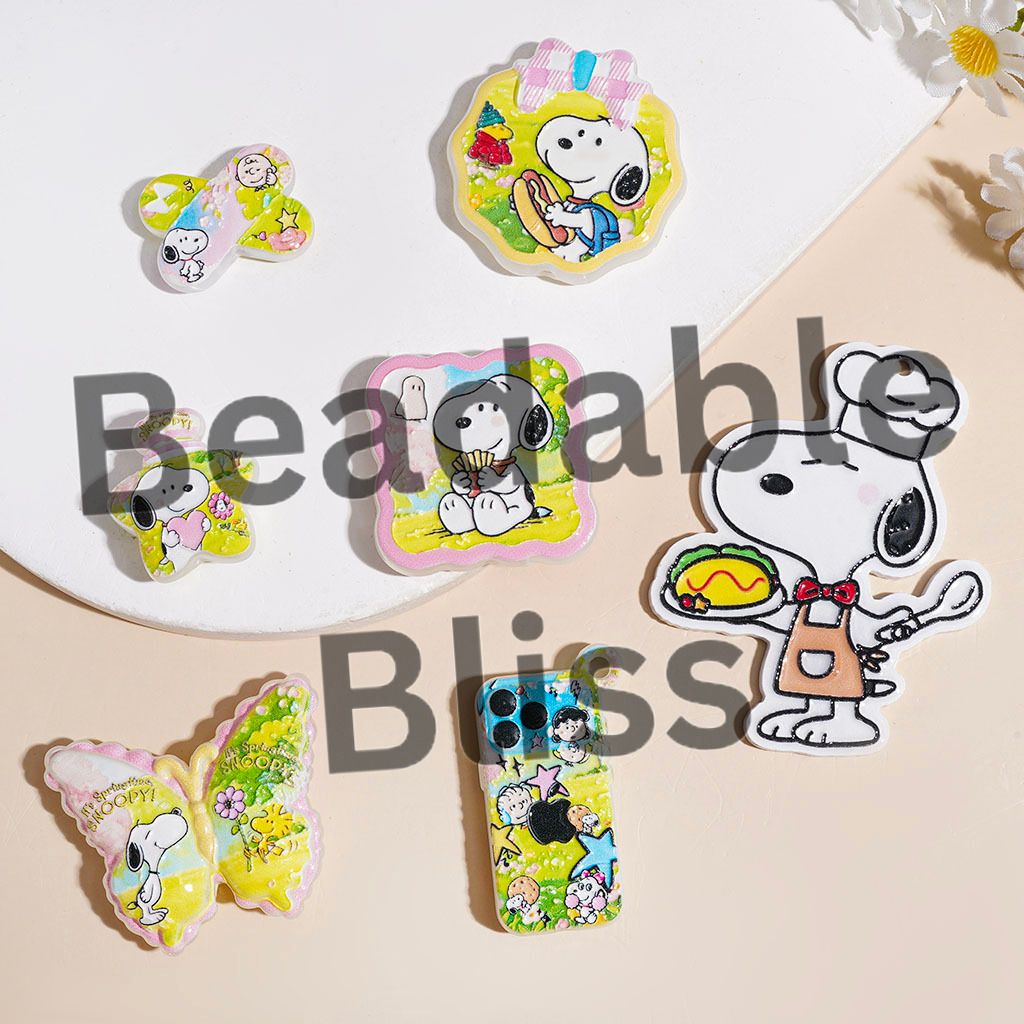 Acrylic Beads and Pendants with Beagle Dog Character Series, Various Style, Random Mix
