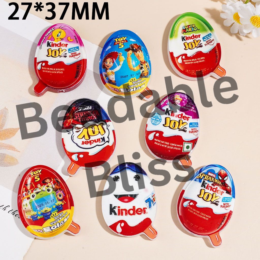 Acrylic Beads Kinder Joy Egg with Toy Adventure Character Pattern, Snack Candy Series, 27*37MM, Random Mix