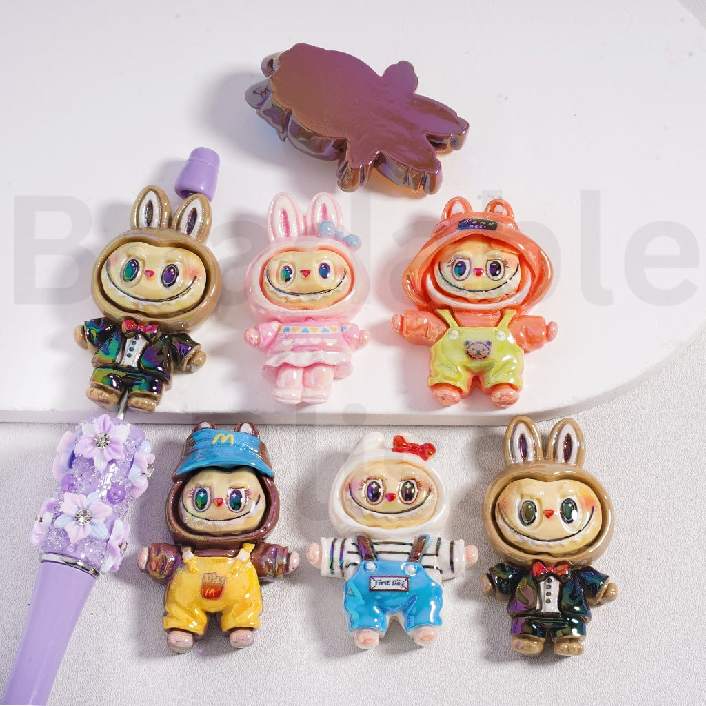 Acrylic Beads UV Coating Cute L-B-B with Different Costume，Random Mix