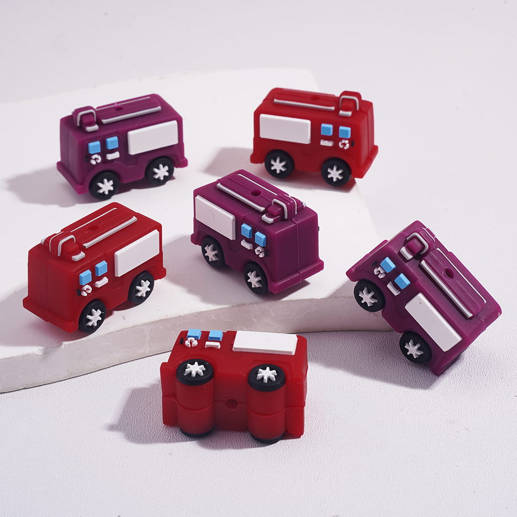 Silicone Focal Beads 3D Mini Fire Fighting Truck in Red and Purple