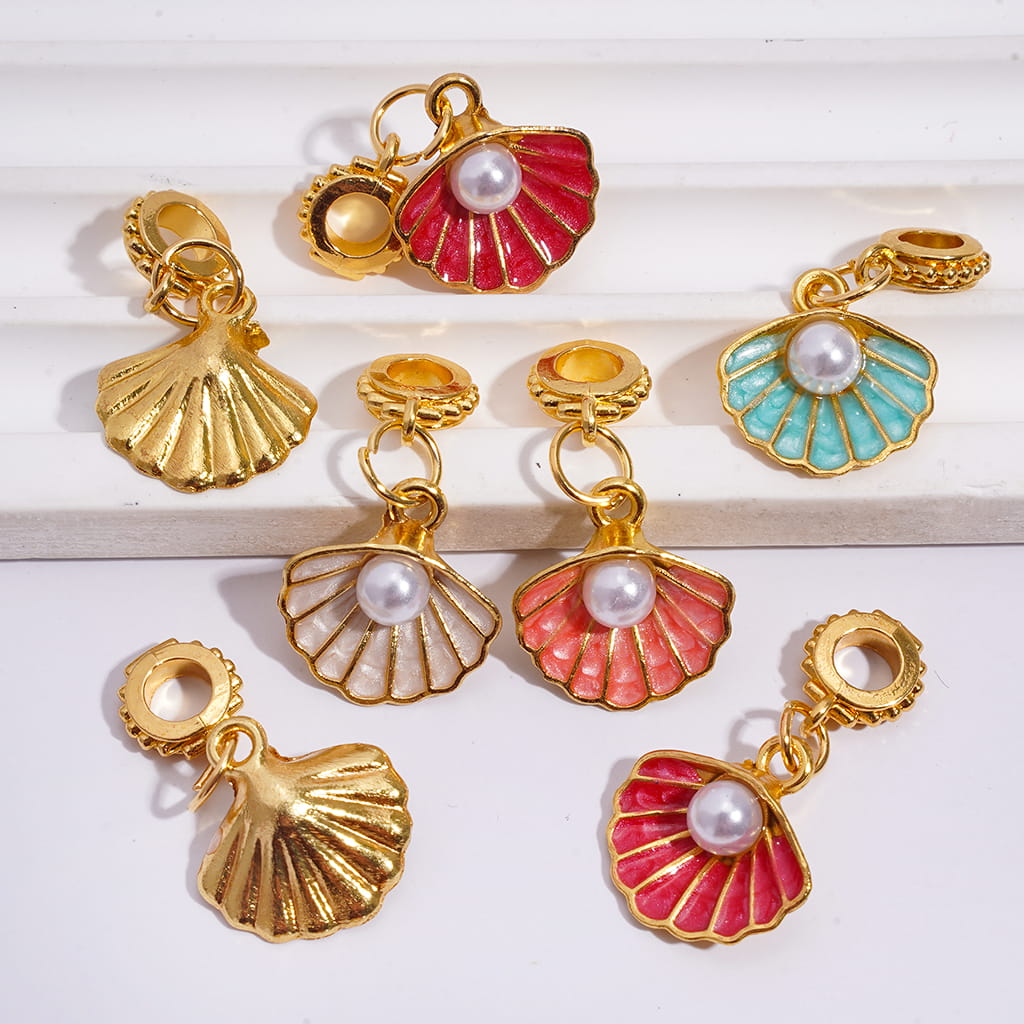 Gold Alloy Bail Loop Beads, Charm Pendant with White Pearl on Shell, Multi-Color, Random Mix