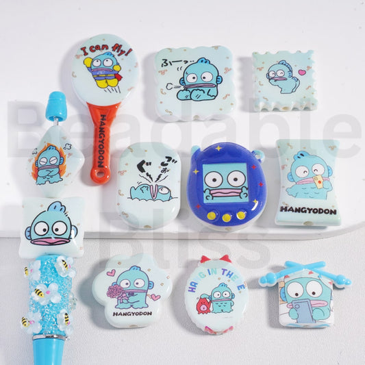 Acrylic Beads & Pendants Cute Sanri Family Hangyodo in Different Shapes, Random Mix