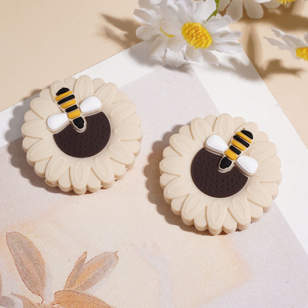 Silicone Focal Beads with Daisy and Insects Series, Multi-Color