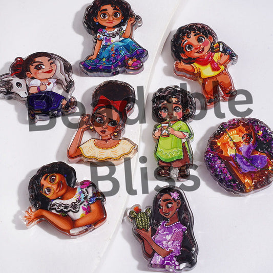 Acrylic Beads with Magical House Family Character Series, Random Mix