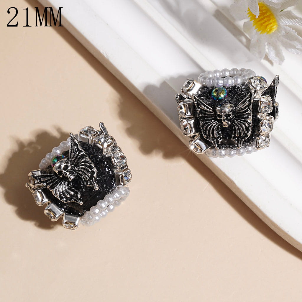 Handmade Acrylic Beads with Metal Skull Butterfly, Clear Rhinestone and White Pearl Chains on Black Background, 21MM