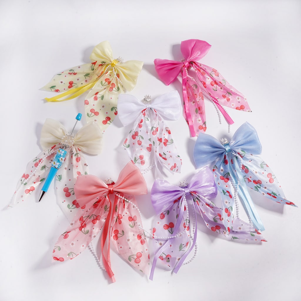 Sugar Acrylic Beads with Fancy Silver Crown White Pearls Shiny Cone Shape Rhinestones Fabric Bowtie Pearl Chains Accessories, Random Mix