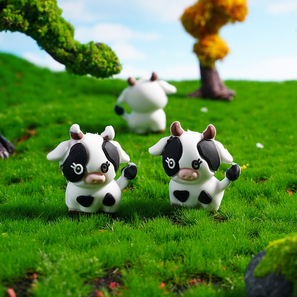 Silicone Focal Beads 3D Cute Cow with Black Heart and Pink Nose