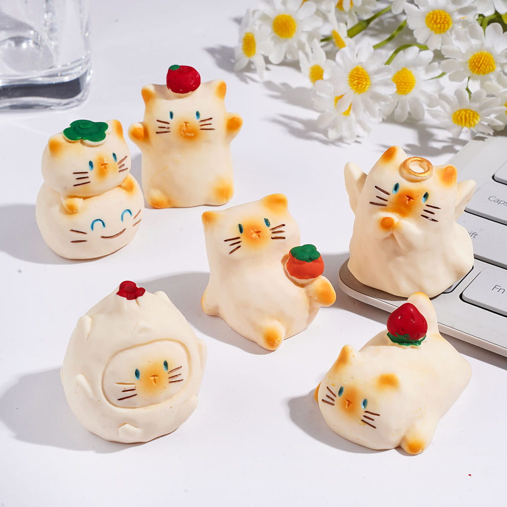 Acrylic Beads for Pen Toppers and Figurine, Cute Cat with Strawberry Persimmons, Jewelry Accessories Random Mix