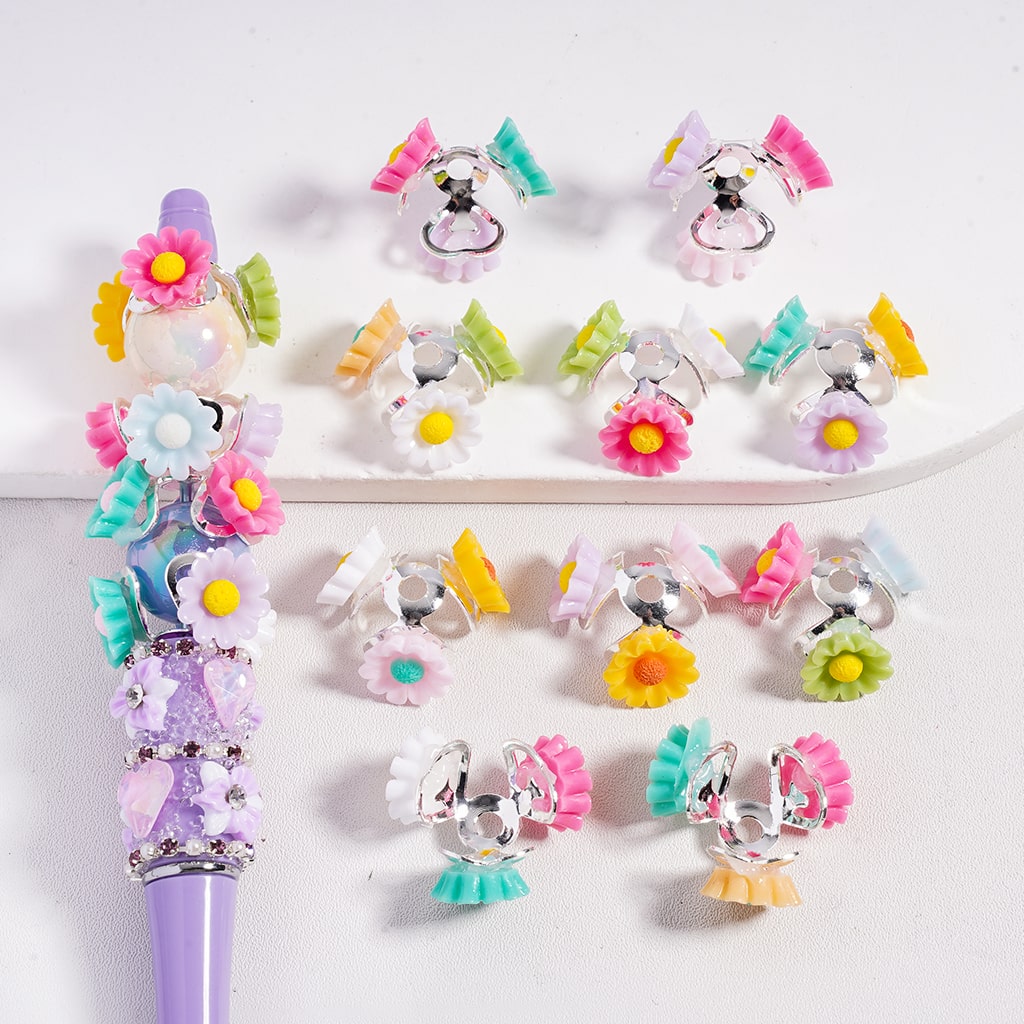 Alloy Bead Cages, Bead Cap in Silver Color, Daisy Flowers and Heart, Random Mix (Please Read the Description)