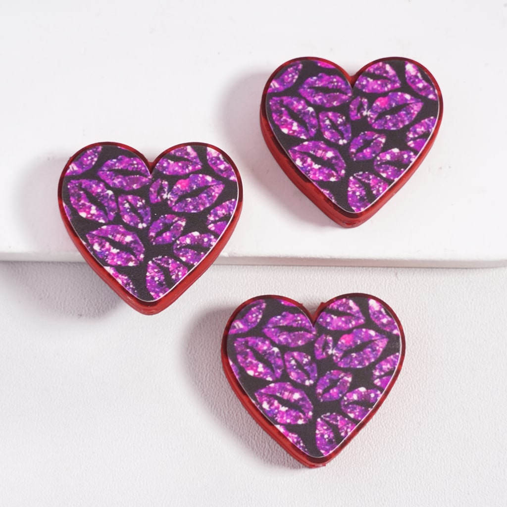 Silicone Focal Beads with Glittery Purple Lip Prints Valentine's Day, Heart Shape