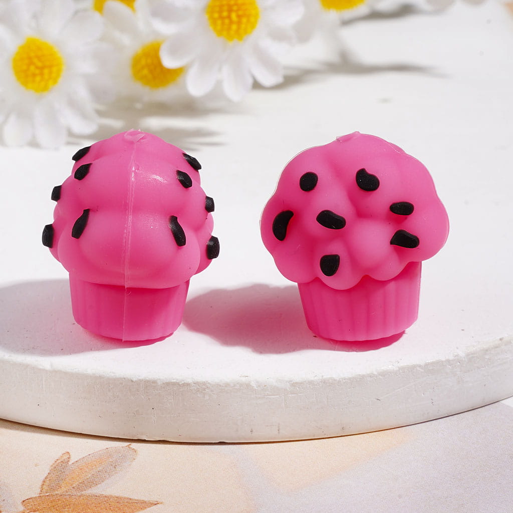 Silicone Focal Beads 3D Dessert Cupcake with Black Spots, 20*22MM, Assorted Colors