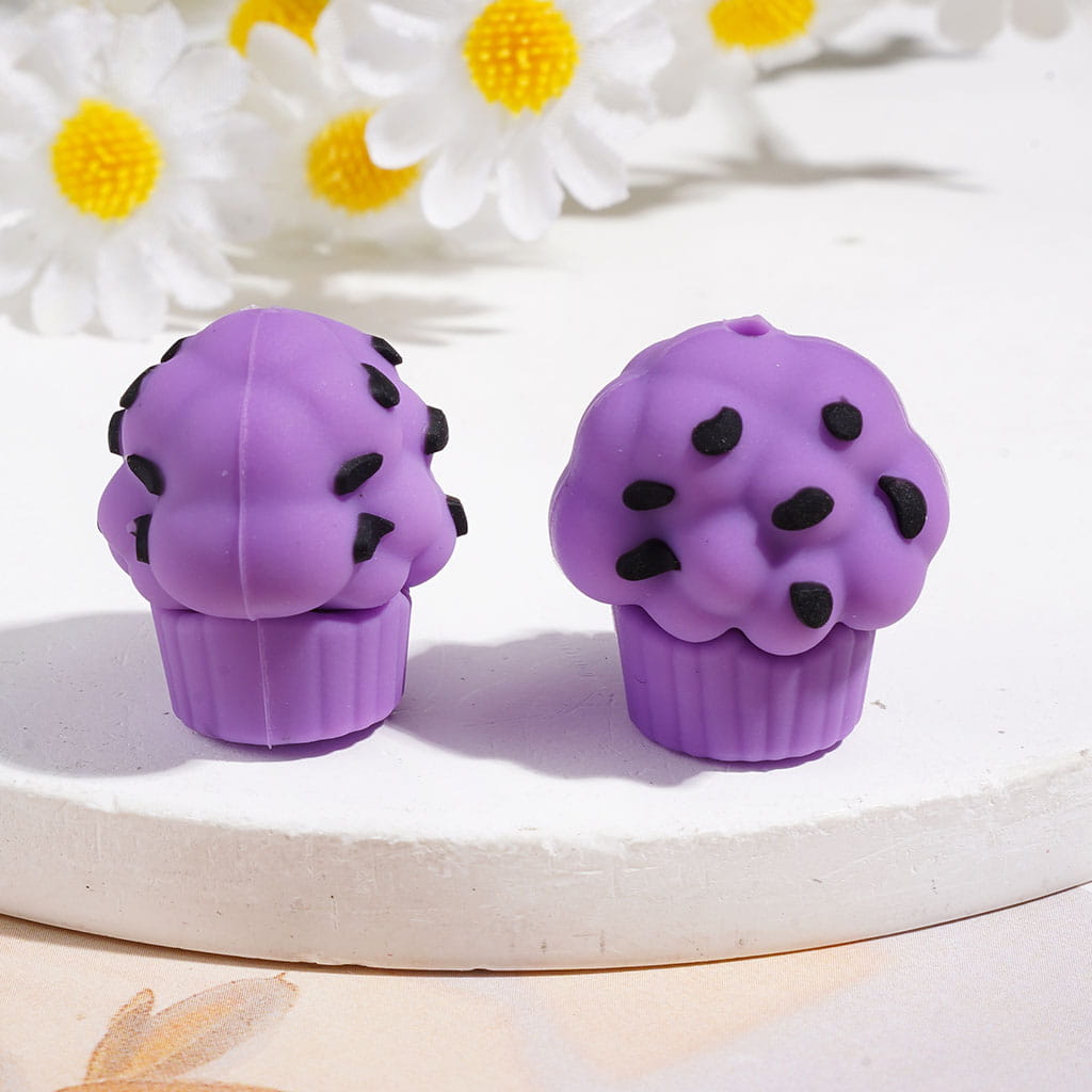 Silicone Focal Beads 3D Dessert Cupcake with Black Spots, 20*22MM, Assorted Colors
